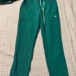 Figs Woman’s Scrub Pants